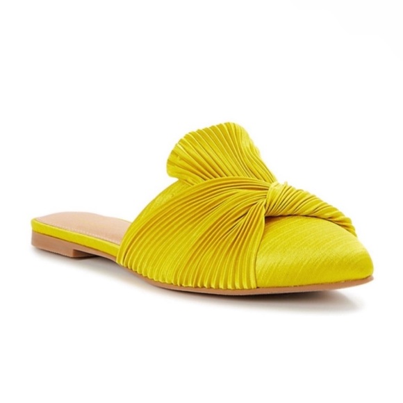 Women's Crinkle Satin Mules Size 7 - Picture 2 of 5